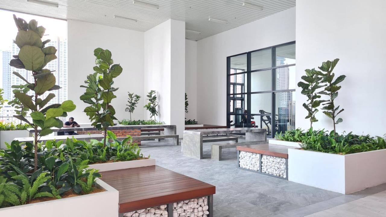 Chambers Serviced Suites Klcc By Cozy Stay Kuala Lumpur Exteriör bild