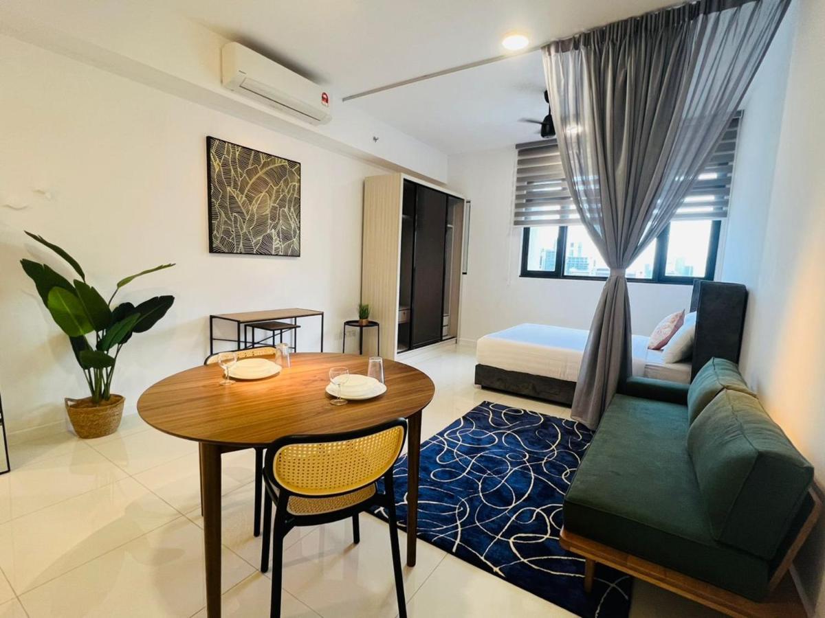 Chambers Serviced Suites Klcc By Cozy Stay Kuala Lumpur Exteriör bild