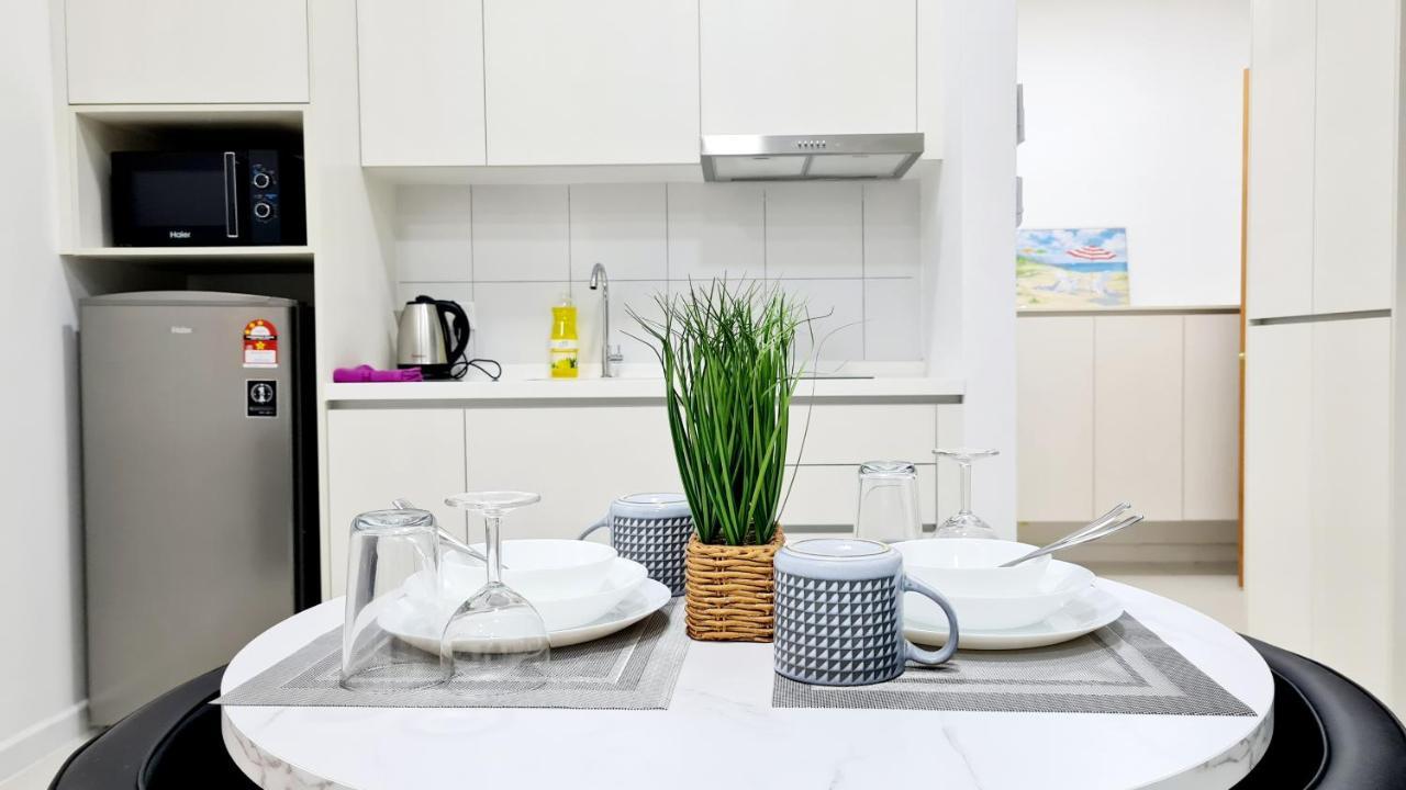 Chambers Serviced Suites Klcc By Cozy Stay Kuala Lumpur Exteriör bild