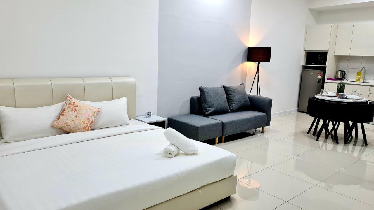 Chambers Serviced Suites Klcc By Cozy Stay Kuala Lumpur Exteriör bild